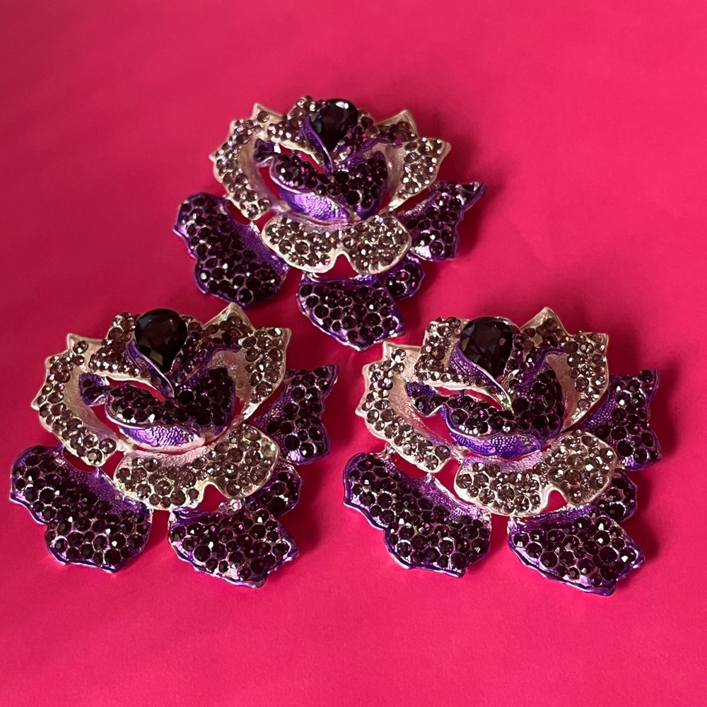 Flower Rhinestone Embellishments - Picture 11 of 11